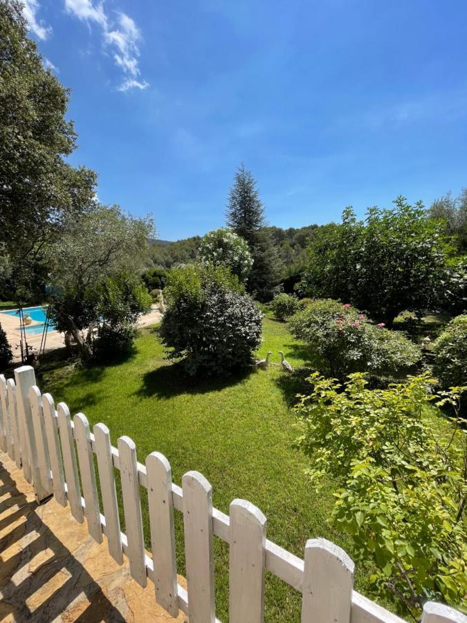 Le Clos Serein Le Beausset Exterior photo