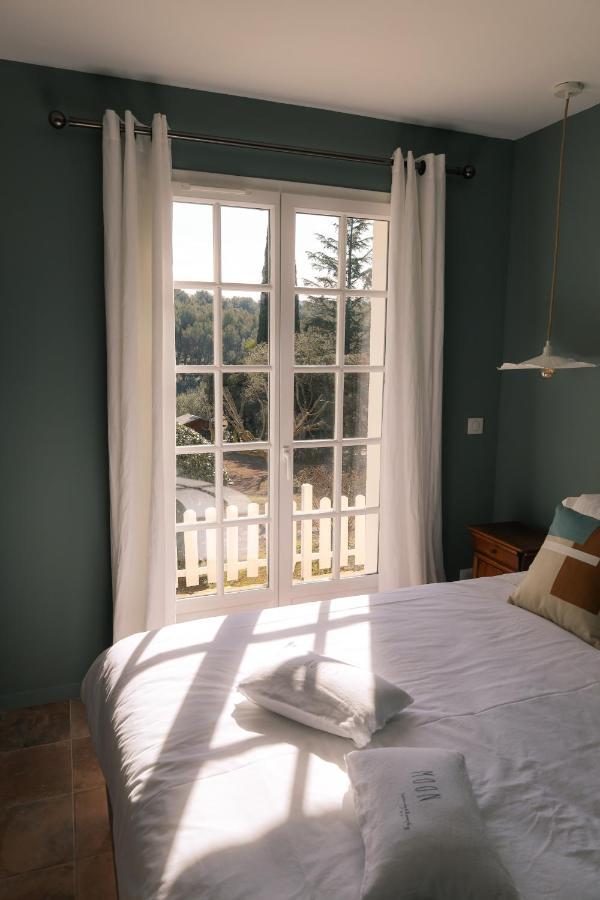 Le Clos Serein Le Beausset Exterior photo