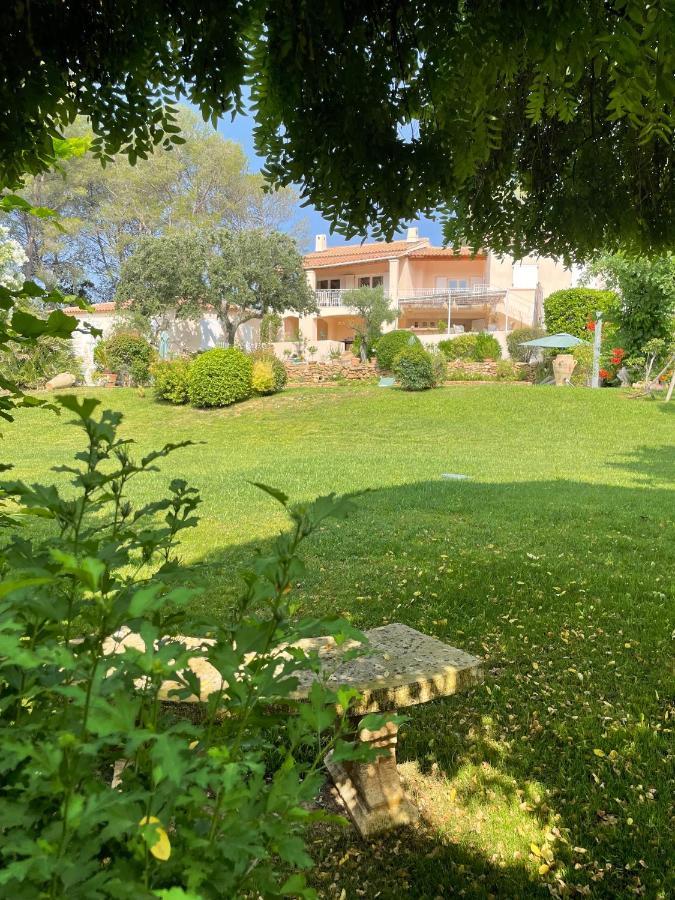 Le Clos Serein Le Beausset Exterior photo